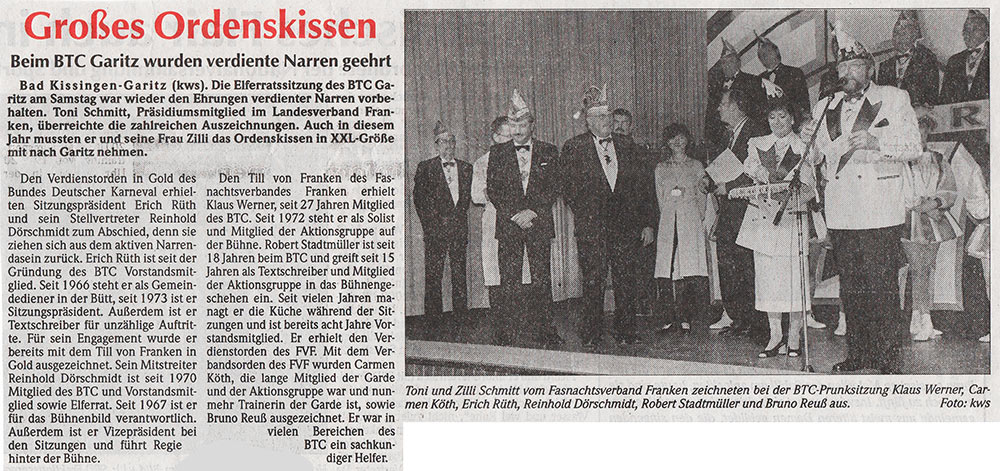 grosses ordenskissen